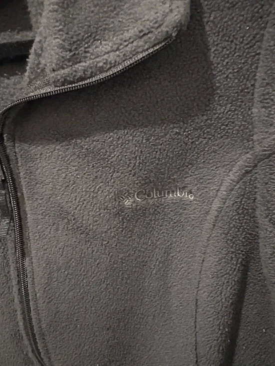 Columbia Dark Gray Fleece Vest - Zip Front - Picture 3 of 7